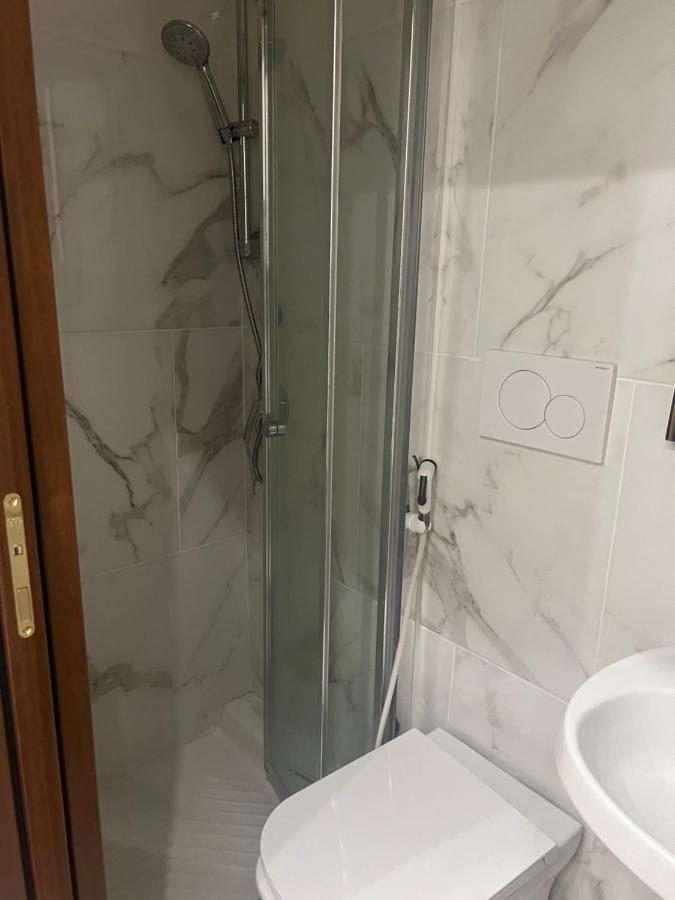 Terminal Guest House 24 Rome Bagian luar foto