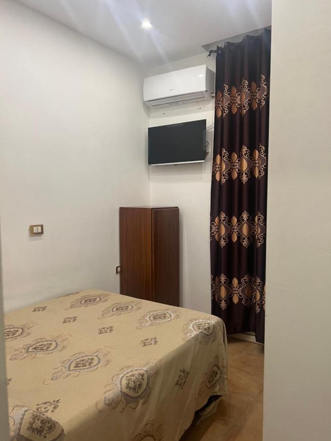 Terminal Guest House 24 Rome Bagian luar foto